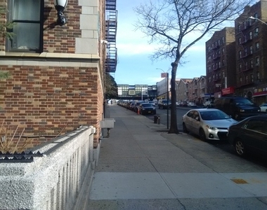 655 East 233rd St - Photo Thumbnail 11