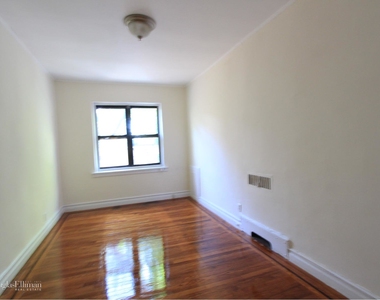 130 Bay Ridge Pkwy - Photo Thumbnail 5