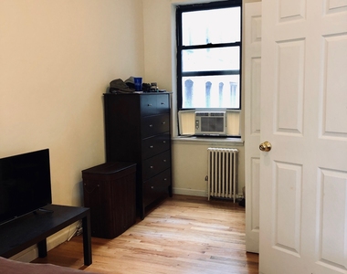 24-35 Steinway Street - Photo Thumbnail 12