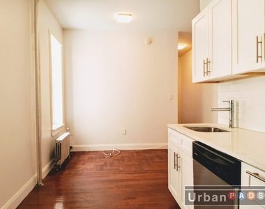 2516 Bedford Ave - Photo Thumbnail 5