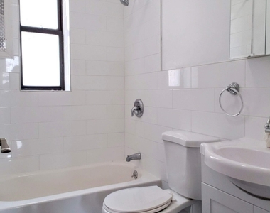 2516 Bedford Ave - Photo Thumbnail 9