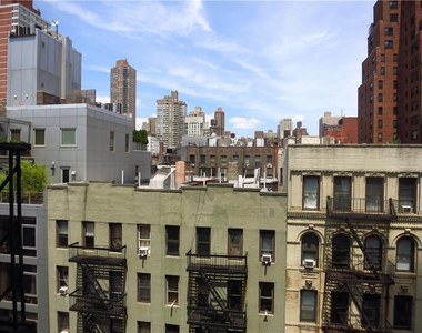 East 74th Street - Photo Thumbnail 7