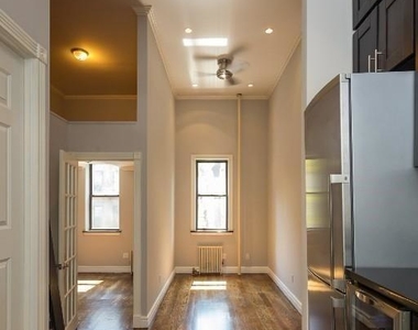 234 West 14th Street - Photo Thumbnail 2