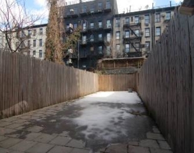 521 E 5th - Photo Thumbnail 0