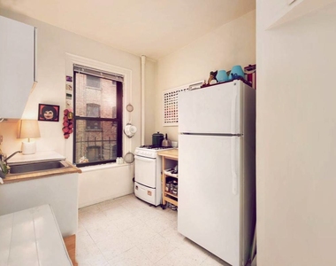 507 West 111 Street - Photo Thumbnail 3