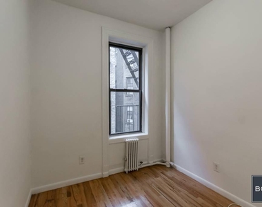 158 East 82 Street  - Photo Thumbnail 1