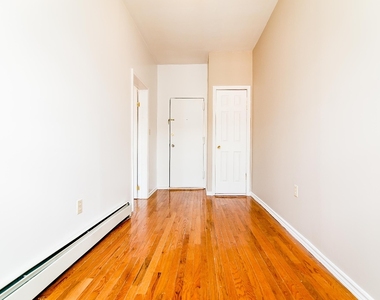 441 Hart St Bed Stuy - Photo Thumbnail 4