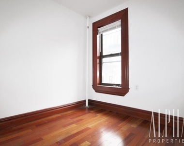 208 E 82 St. - Photo Thumbnail 1