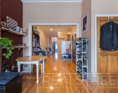 479 Hicks St - Photo Thumbnail 1