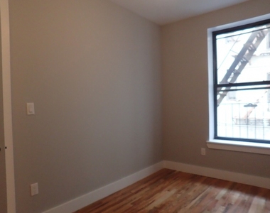 1571 Sterling Pl - Photo Thumbnail 4