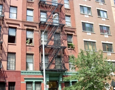 607 East 11th Street - Photo Thumbnail 0