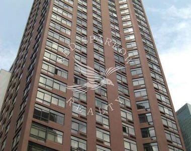 East 43rd Street - Photo Thumbnail 16