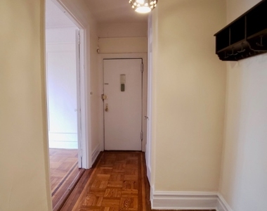 540 Fort Washington Avenue - Photo Thumbnail 2