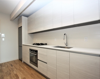 1511 Bedford Avenue - Photo Thumbnail 9