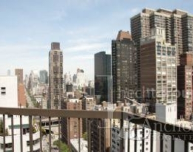 East 57th Street - Photo Thumbnail 1