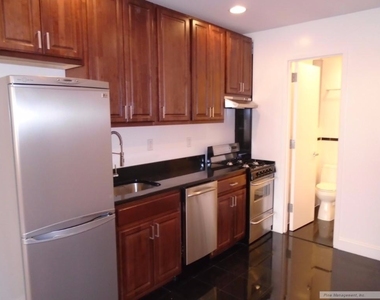 946 Columbus Avenue, Apt. 2-C Cross Streets	 - Photo Thumbnail 3