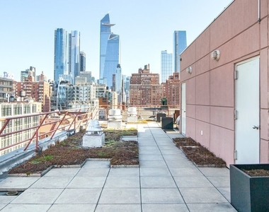 460 West 20 St. - Photo Thumbnail 2