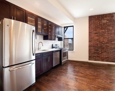 154 Adelphi Street - Photo Thumbnail 0