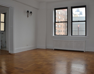 173 West 78th Street - Photo Thumbnail 7