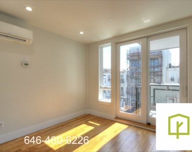 852 Metropolitan Ave - Photo Thumbnail 3