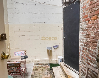 283 East 7th Street - Photo Thumbnail 5