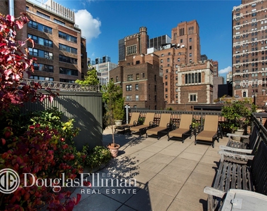 305 East 40th St - Photo Thumbnail 9