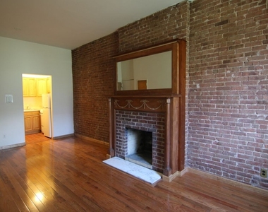 148 West 77th Street - Photo Thumbnail 2