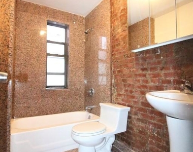 1392 Madison Avenue - Photo Thumbnail 5