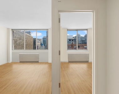 407 Park Avenue South - Photo Thumbnail 1
