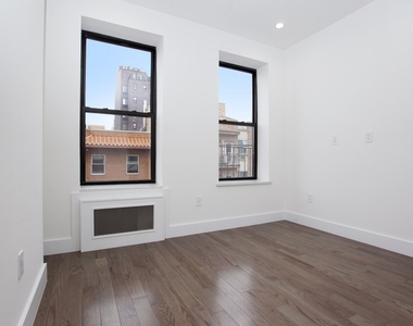 19 Eldridge Street - Photo Thumbnail 0