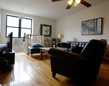 27 Hope St - Duplex ! 1.5 Baths! - Photo Thumbnail 1