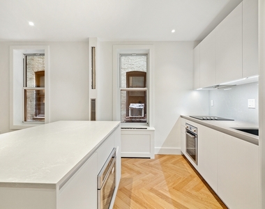 336 West 95th Street - Photo Thumbnail 2