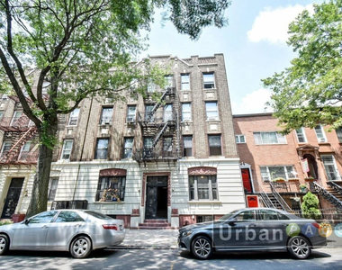 373 Monroe Street  Brooklyn, NY 11221 - Photo Thumbnail 8