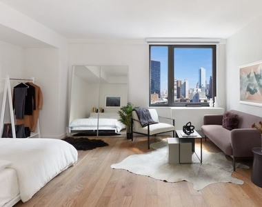 411 West 35th Street - Photo Thumbnail 0