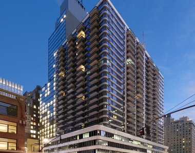 70 West 37th Street  - Photo Thumbnail 9