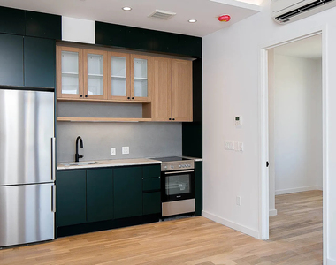 44 Kent Street - Photo Thumbnail 10