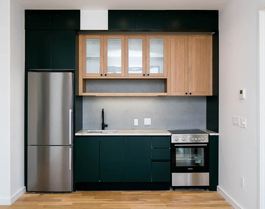 44 Kent Street - Photo Thumbnail 8