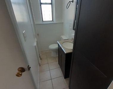 1215 Myrtle Avenue - Photo Thumbnail 5