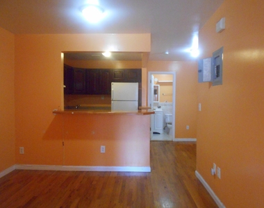 2719 Tilden Avenue - Photo Thumbnail 10