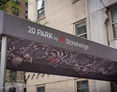 20 Park Avenue - Photo Thumbnail 0