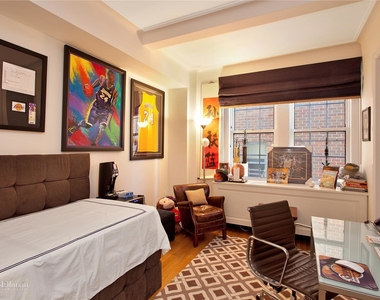 40 East 66th St - Photo Thumbnail 6