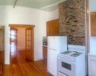 195 Calyer Street - Photo Thumbnail 0