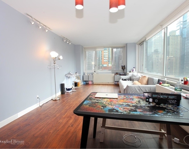 322 West 57th St - Photo Thumbnail 0