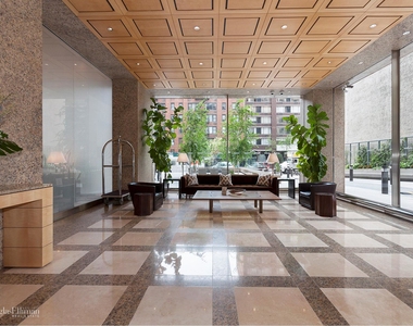 322 West 57th St - Photo Thumbnail 20