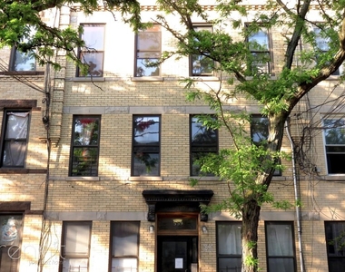 559 Seneca Ave. - Photo Thumbnail 15