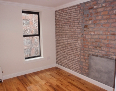 340 EAST S 55 STREET - Photo Thumbnail 1