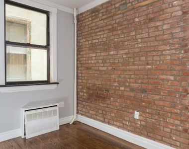 420 E 9TH ST - Photo Thumbnail 0