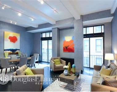 130 West 15th St - Photo Thumbnail 0