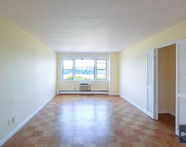 1380 Riverside Drive - Photo Thumbnail 0