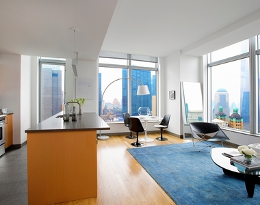 8 Spruce Street - Photo Thumbnail 0